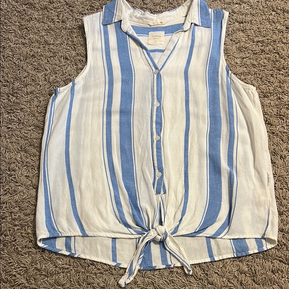 Linen White and Blue Sleeveless Button Down Top